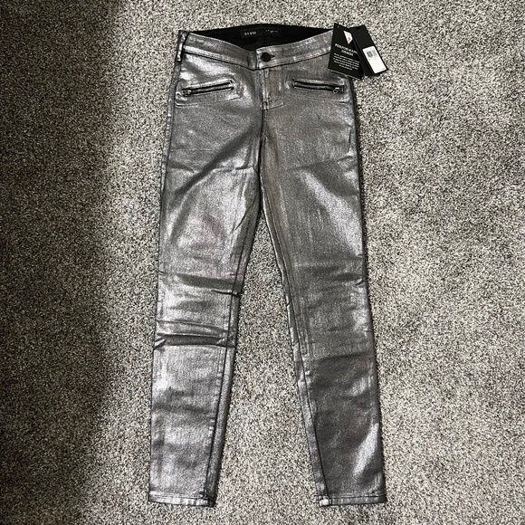 Guess Jeans Los Angeles Silver Denim; Women's size 26, new with tags - Picture 1 of 16